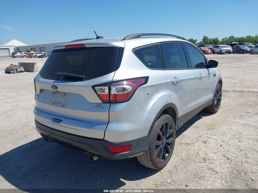 Vin: 1fmcu0gd9jua54591, lot: 46216877, ford escape se 20184