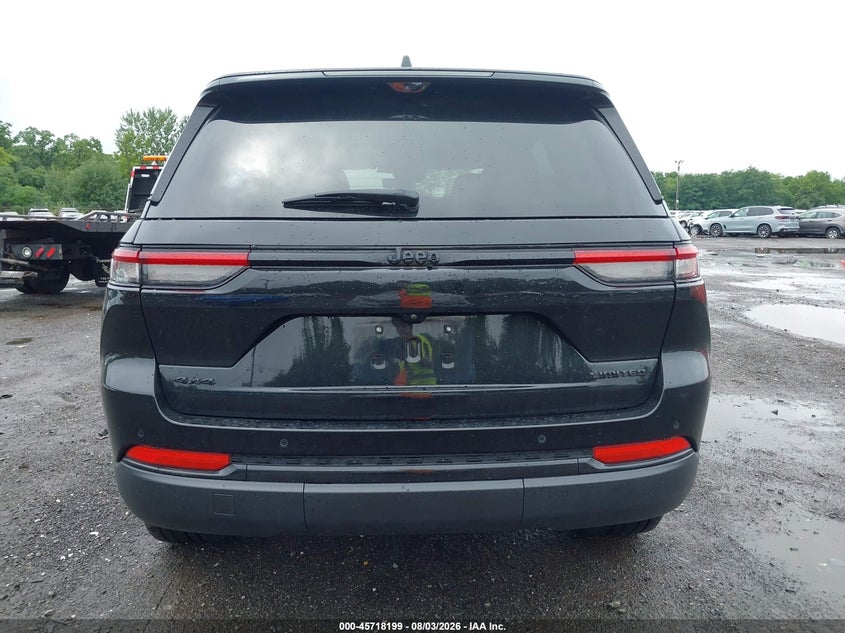JEEP GRAND CHEROKEE - zdjęcie 16