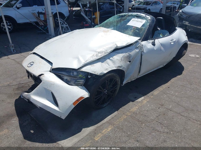 Vin: jm1ndac70s0652127, lot: 46216882, mazda mx-5 miata club 20252