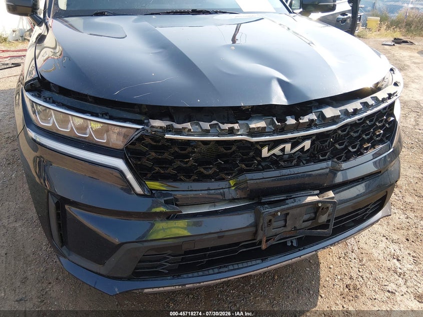2022 KIA SORENTO HYBRID auction photo 6