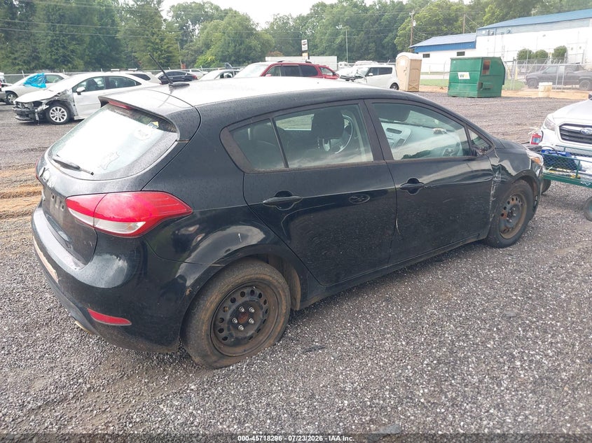 2017 KIA FORTE auction photo 4