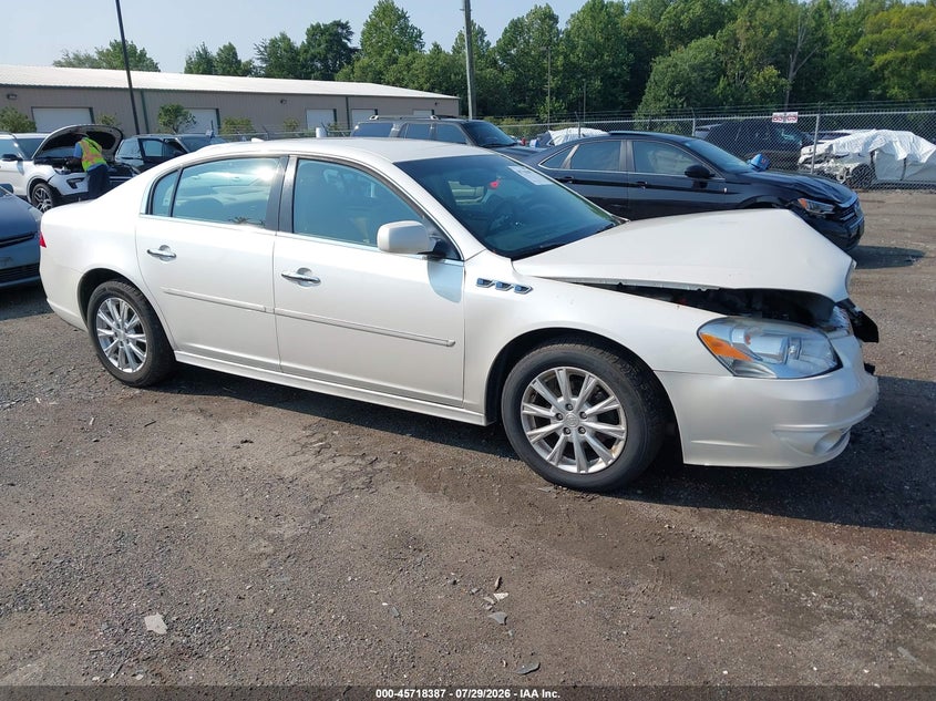 2011 BUICK LUCERNE — zdjęcie z aukcji