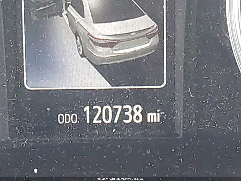 TOYOTA CAMRY - zdjęcie 15