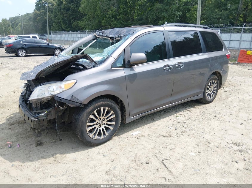 Vin: 5tdyz3dc3js951998, lot: 46217110, toyota sienna xle 8 passenger 20182