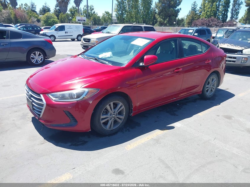 2017 HYUNDAI ELANTRA auction photo 2
