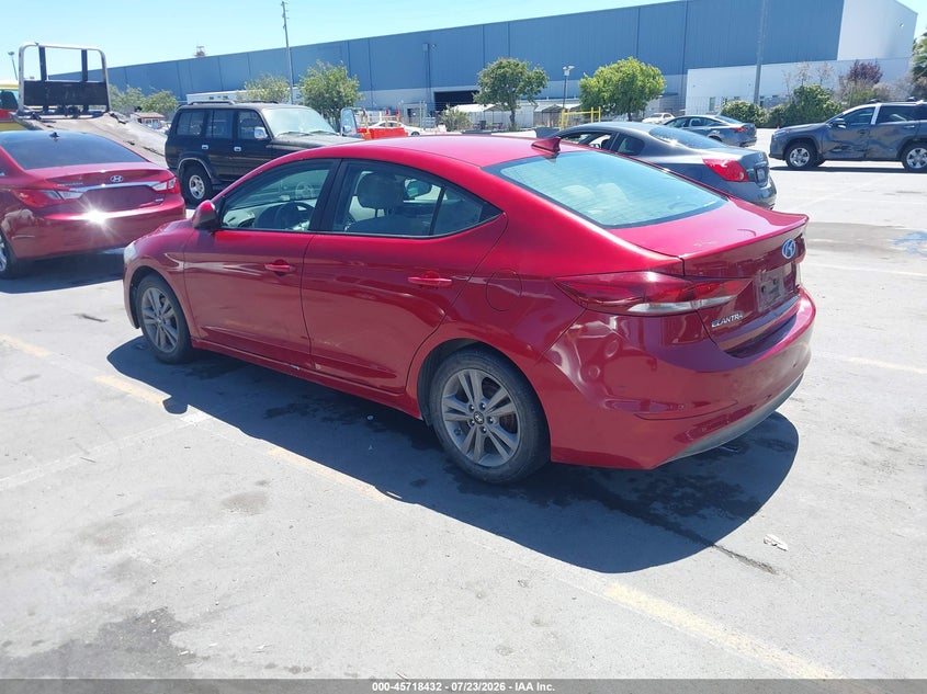 2017 HYUNDAI ELANTRA auction photo 3