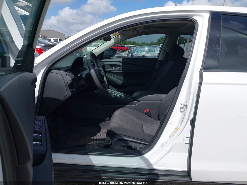 2025 HONDA ACCORD auction photo 5