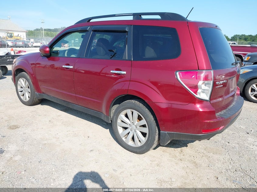 Vin: jf2shaec2dh408535, lot: 46217177, subaru forester 2.5x limited 20133
