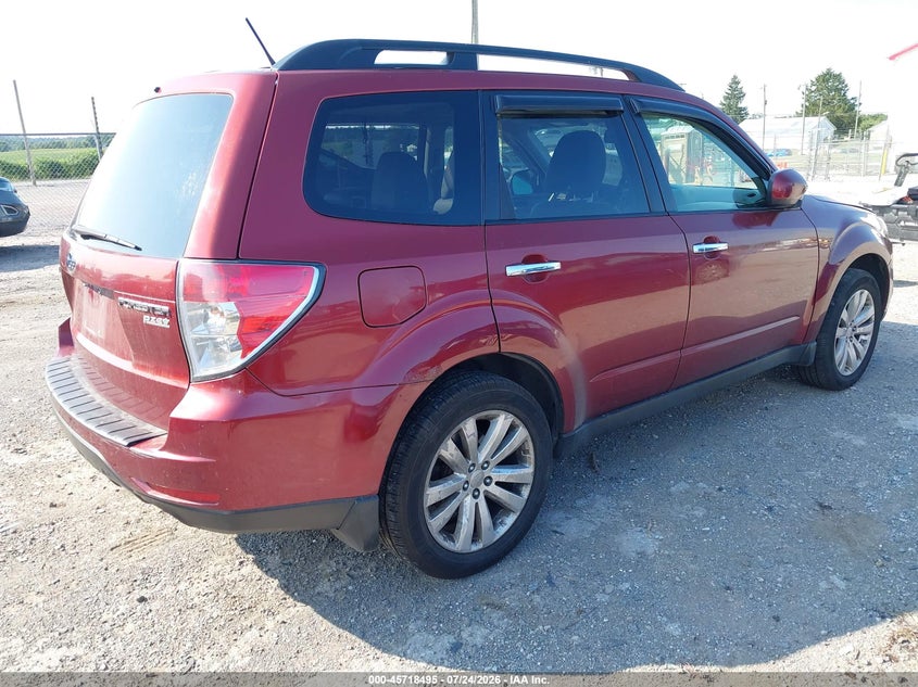 Vin: jf2shaec2dh408535, lot: 46217177, subaru forester 2.5x limited 20134