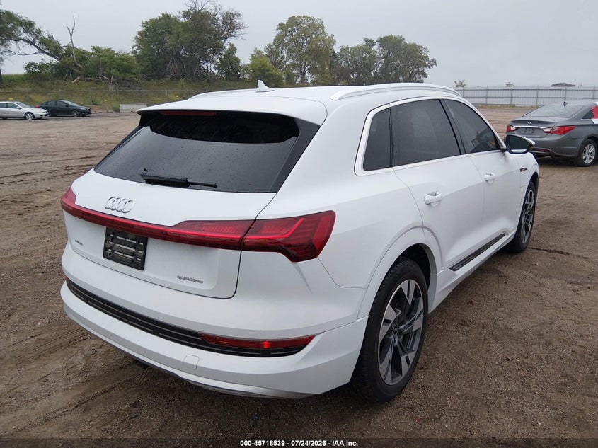 Vin: wa1aaage5mb020404, lot: 46217221, audi e-tron premium quattro 20214