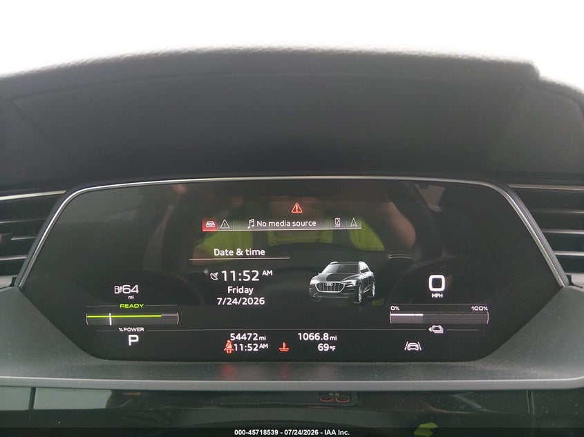 2021 AUDI E-TRON auction photo 7