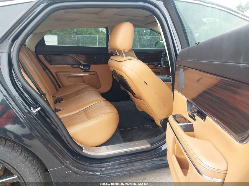 2011 JAGUAR XJ auction photo 8