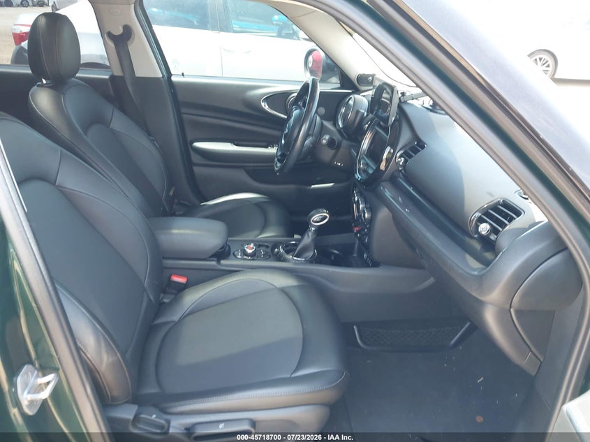 2016 MINI CLUBMAN auction photo 5