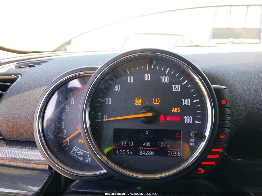 2016 MINI CLUBMAN auction photo 7