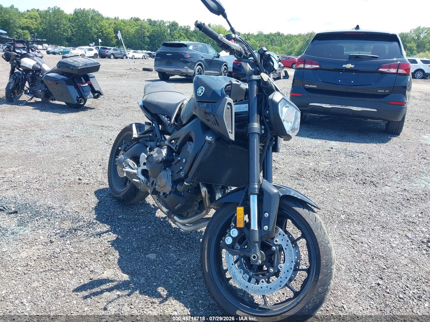 2016 YAMAHA FZ09 auction photo 1