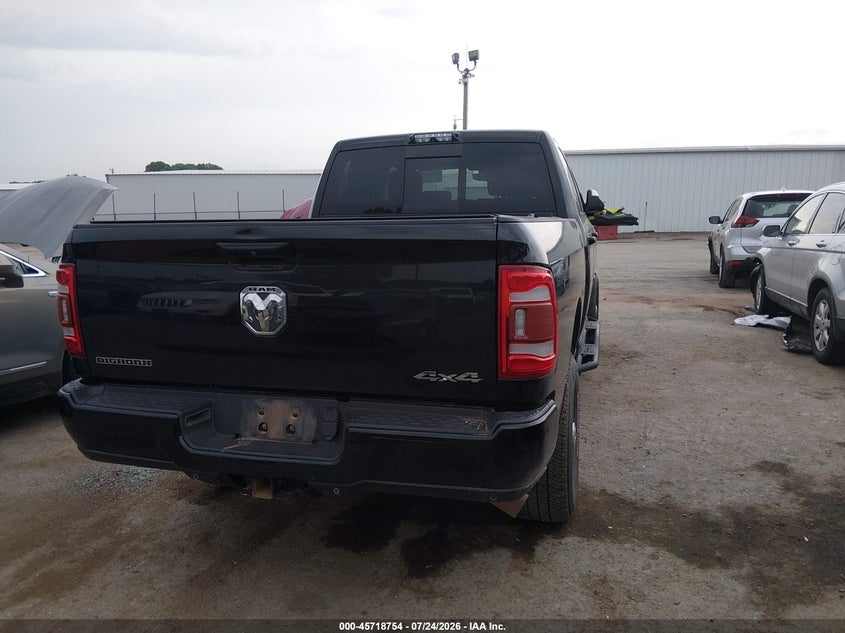 Vin: 3c6ur5dl5lg115113, lot: 46217436, ram 2500 big horn  4x4 6'4 box 20204