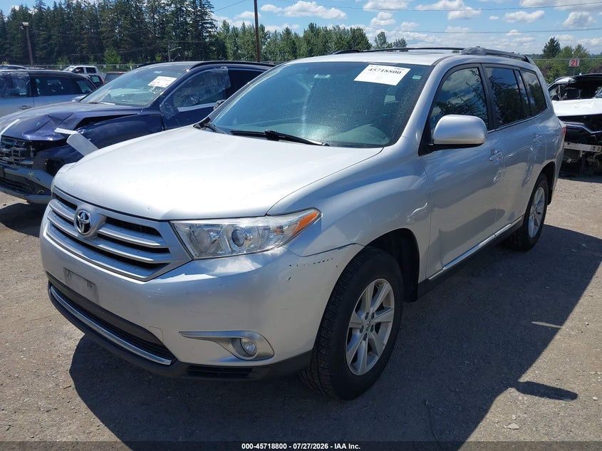 Vin: 5tdbk3eh6cs100978, lot: 46217482, toyota highlander se v6 20122