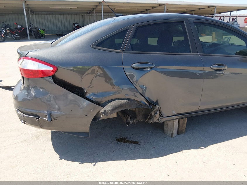 2019 FORD FIESTA auction photo 6