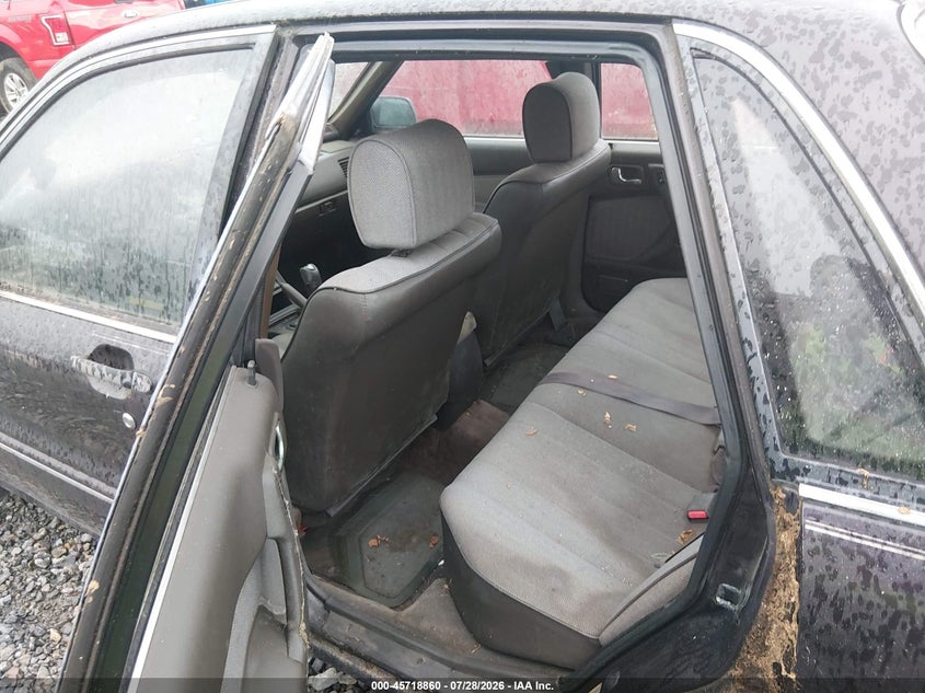 1993 MITSUBISHI GALANT auction photo 8