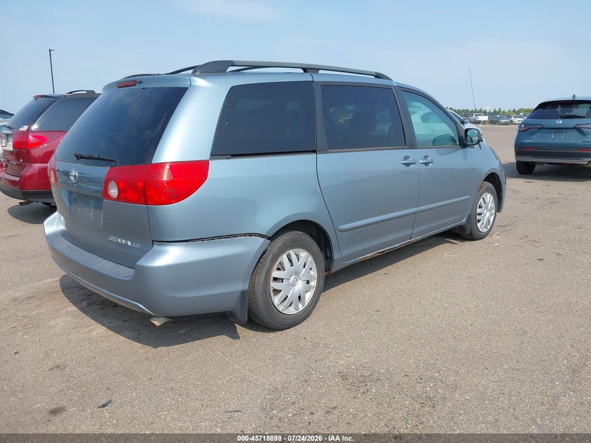 2006 TOYOTA SIENNA auction photo 4