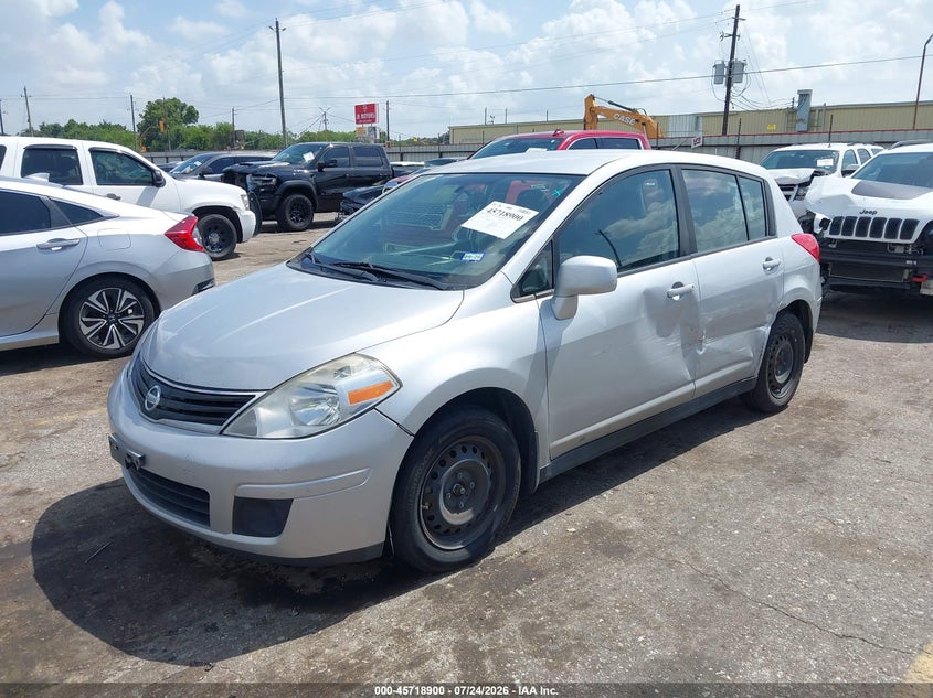 2011 Nissan Versa, Левый бок, IAAI, VIN 3N1BC1CP0BL511943 — фото 2