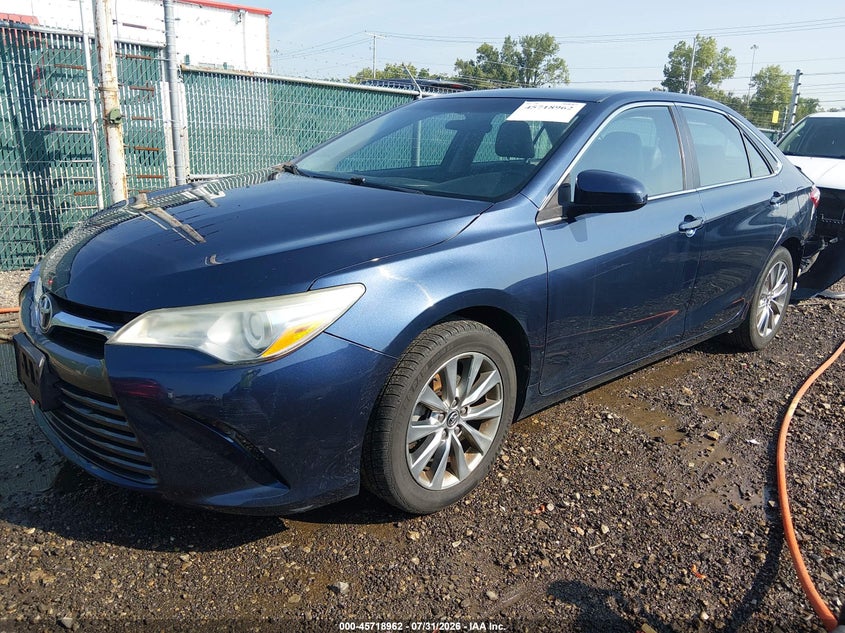 2015 Toyota Camry, Удар сзади, IAAI, VIN 4T4BF1FK0FR497883 — фото 2