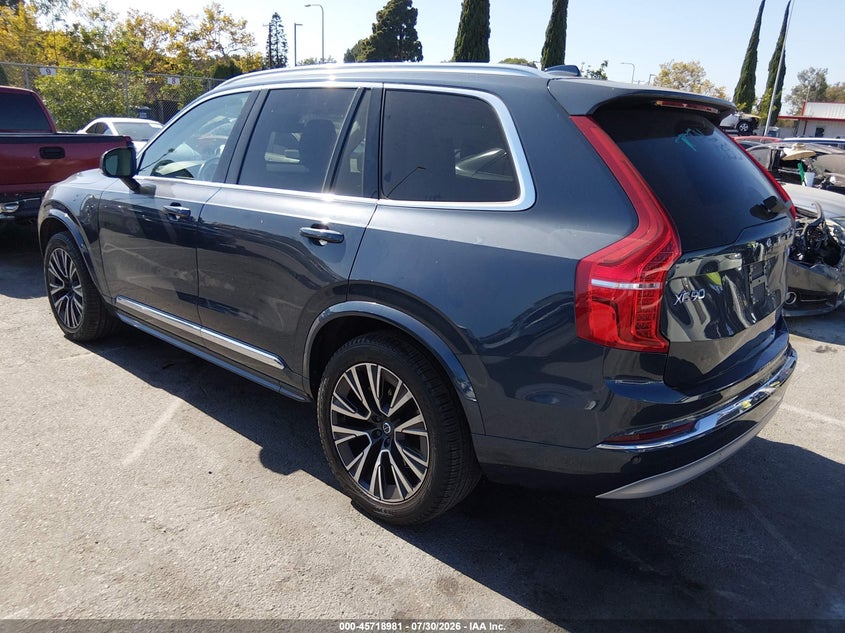 2022 VOLVO XC90 RECHARGE PLUG-IN HYBRID auction photo 3