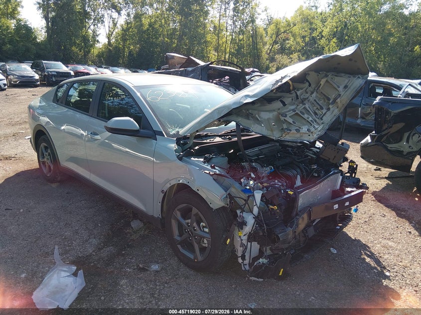 Vin: 3kpft4de0te323488, lot: 46217702, kia k4 lxs 2026 img_1