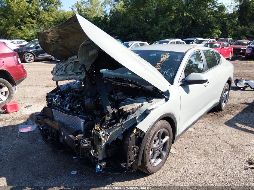 2026 KIA K4 auction photo 2