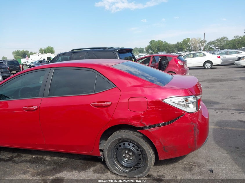 2015 TOYOTA COROLLA auction photo 6