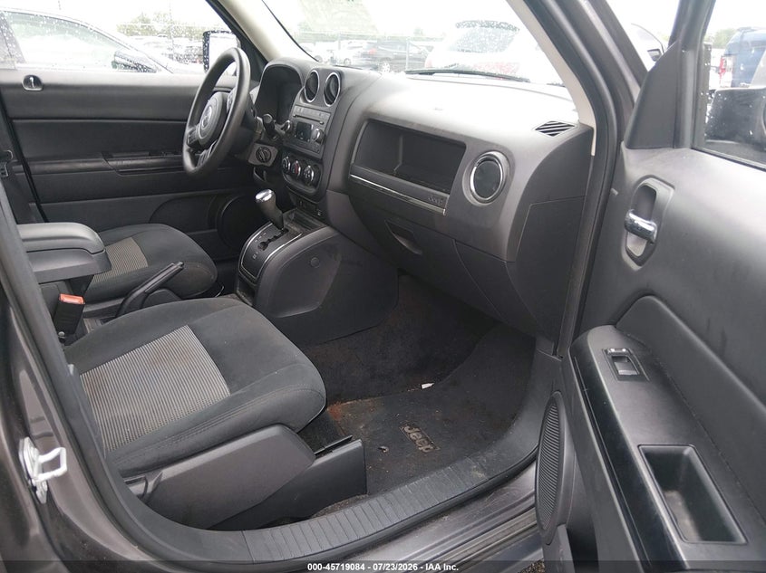 2015 JEEP PATRIOT auction photo 5