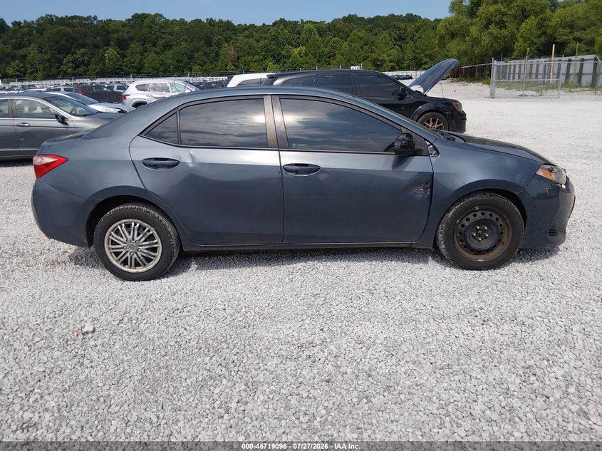 TOYOTA COROLLA - zdjęcie 13
