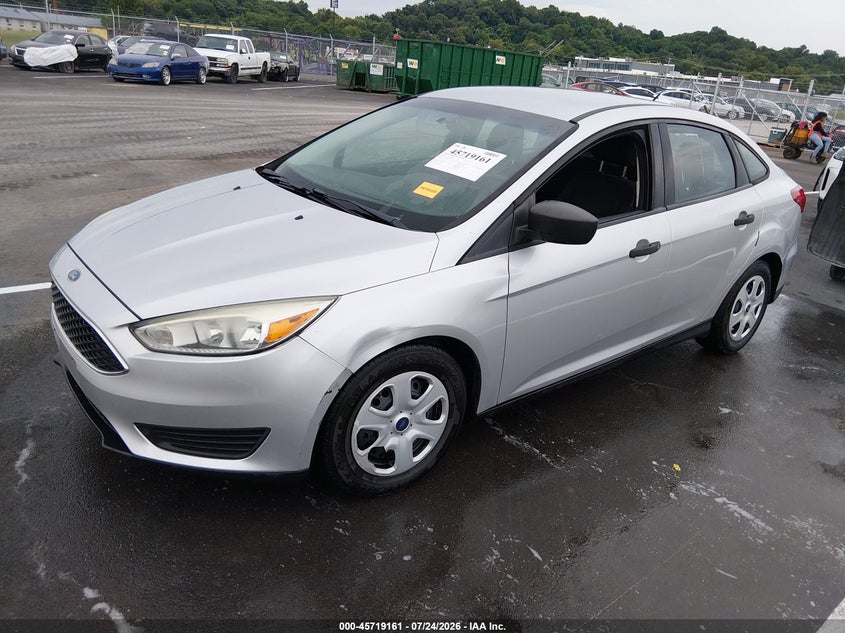 Vin: 1fadp3e22fl264262, lot: 46217844, ford focus s 20152