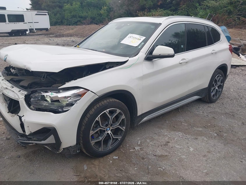 2021 BMW X1 auction photo 2