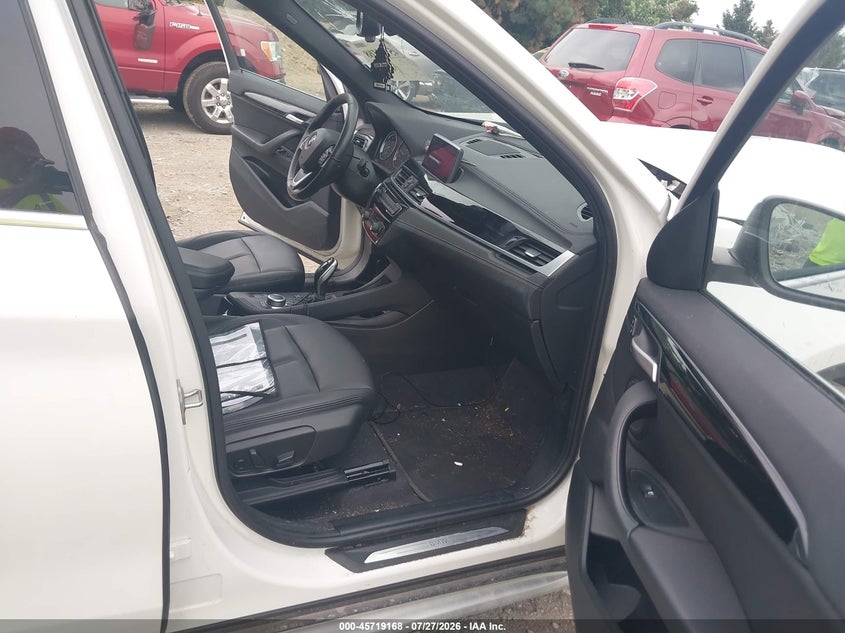 2021 BMW X1 auction photo 5