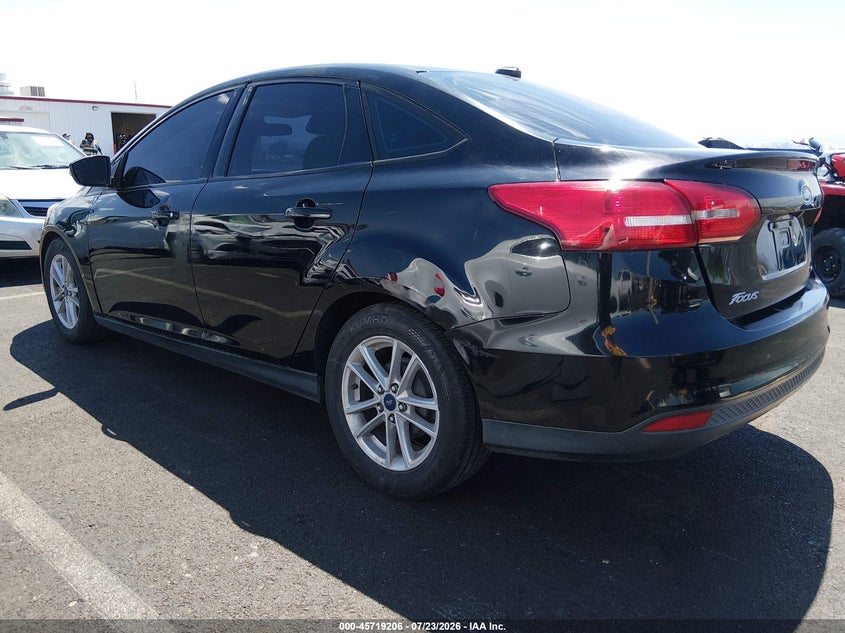 Vin: 1fadp3f21hl279367, lot: 46217888, ford focus se 20173