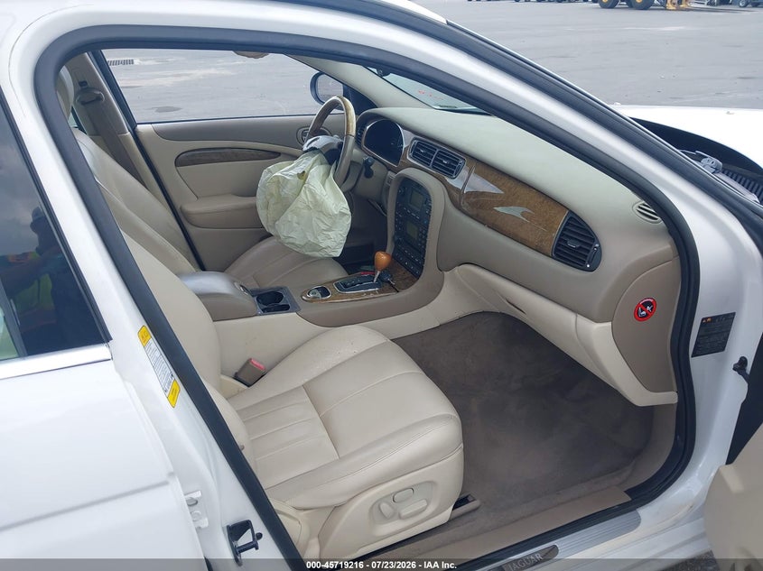 JAGUAR S-TYPE 2003 VIN SAJEA01U73HM83207