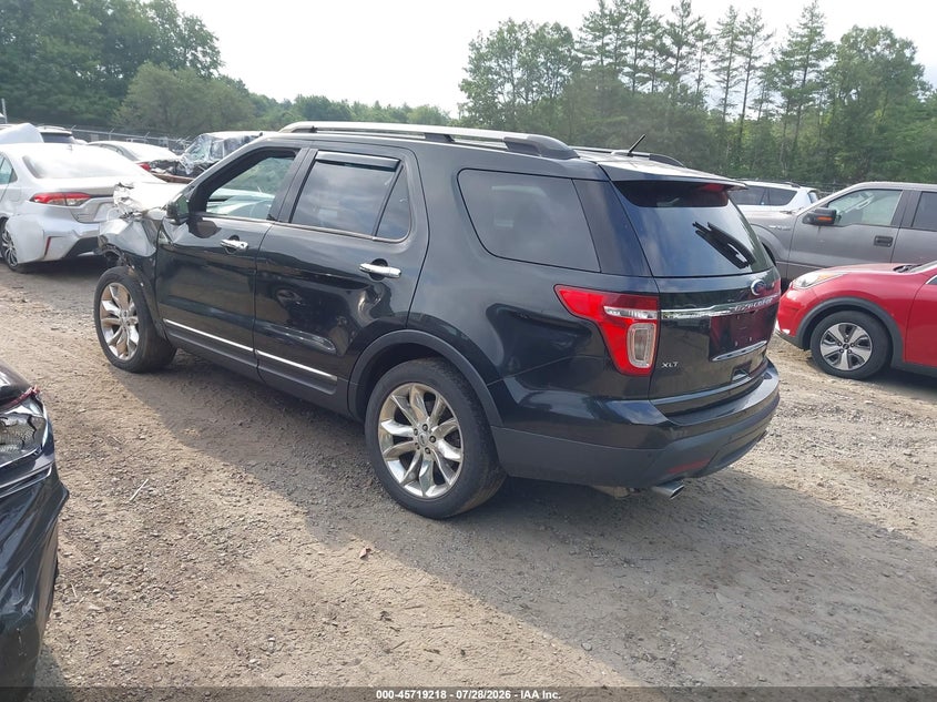 Vin: 1fm5k8d82fga43734, lot: 46217900, ford explorer xlt 20153