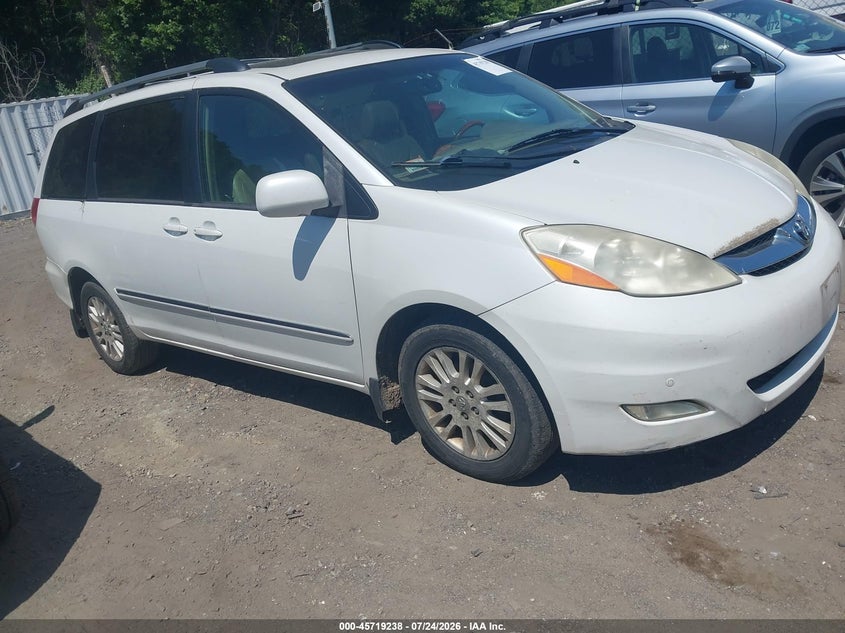 2008 Toyota Sienna