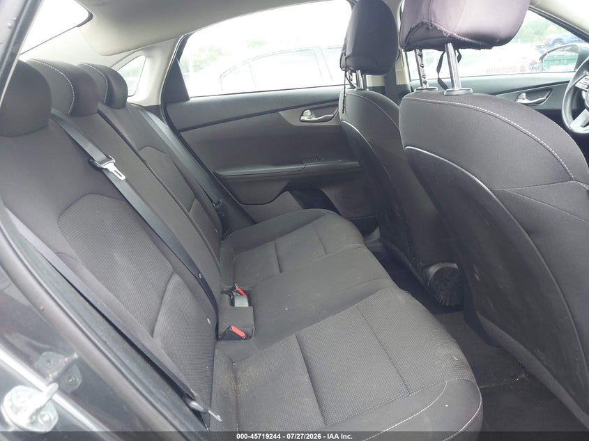 2021 KIA FORTE auction photo 8