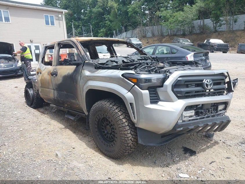 2025 TOYOTA TACOMA auction photo 1