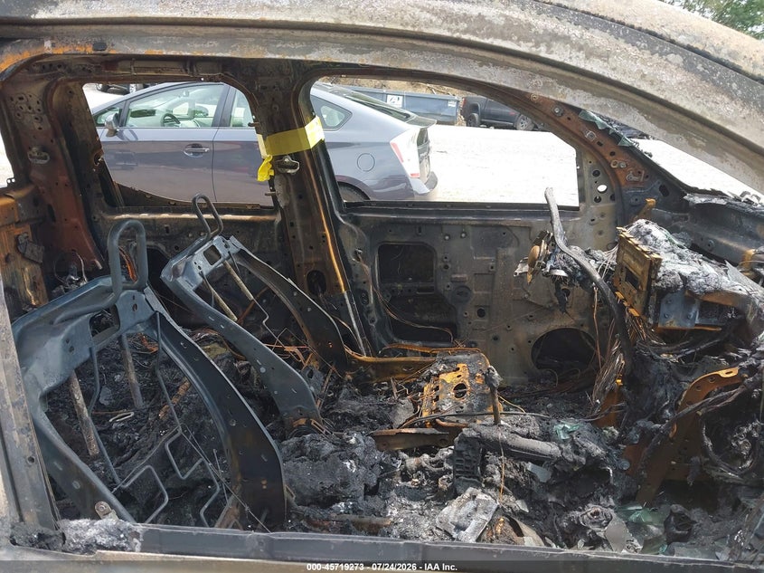2025 TOYOTA TACOMA auction photo 5