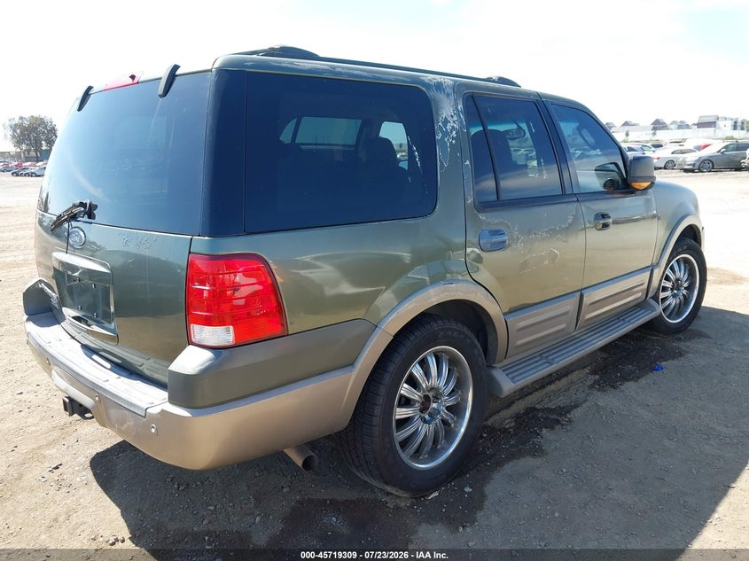 2004 FORD EXPEDITION auction photo 4