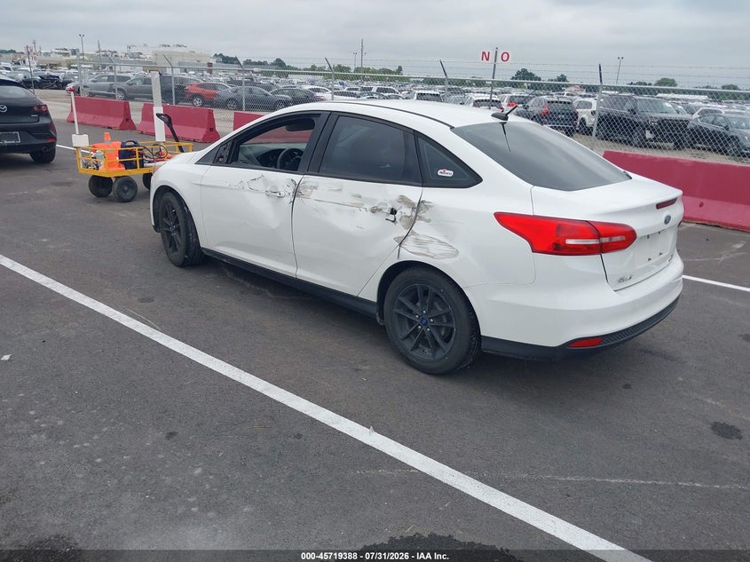 Vin: 1fadp3f29fl205496, lot: 46218070, ford focus se 20153