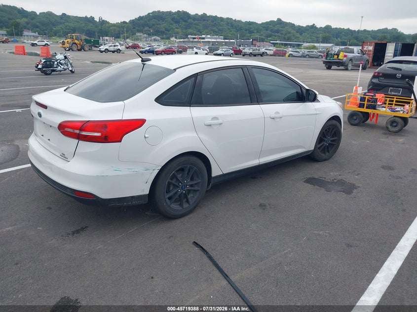 Vin: 1fadp3f29fl205496, lot: 46218070, ford focus se 20154