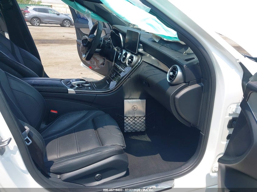 MERCEDES-BENZ AMG C 63 - zdjęcie 5