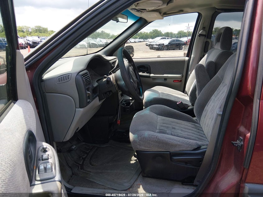 2002 PONTIAC MONTANA auction photo 5