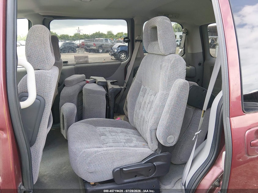 2002 PONTIAC MONTANA auction photo 8