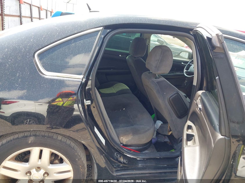 2013 CHEVROLET IMPALA auction photo 8