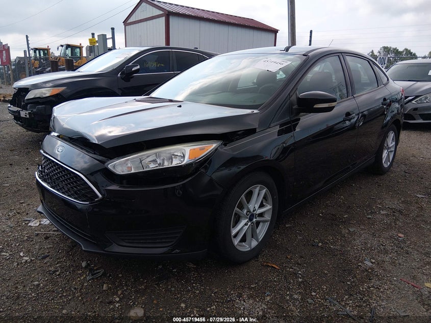 Vin: 1fadp3f20fl280619, lot: 46218138, ford focus se 20152
